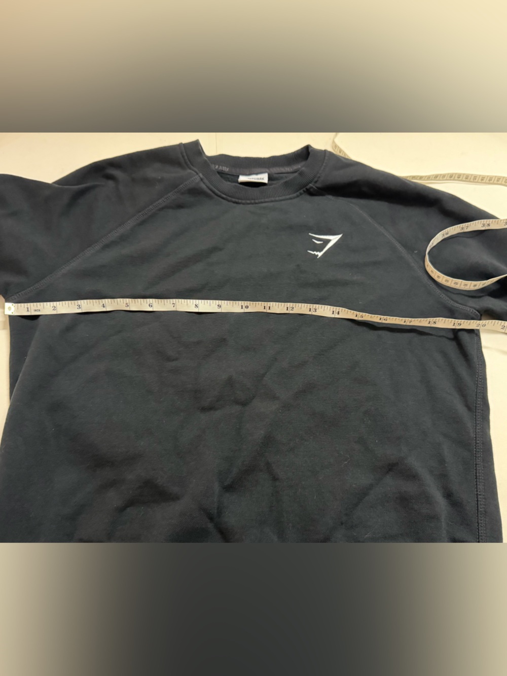 Gymshark - Relaxed Cotton Logo Pullover Crewneck Sweatshirt - Picture 8 of 9